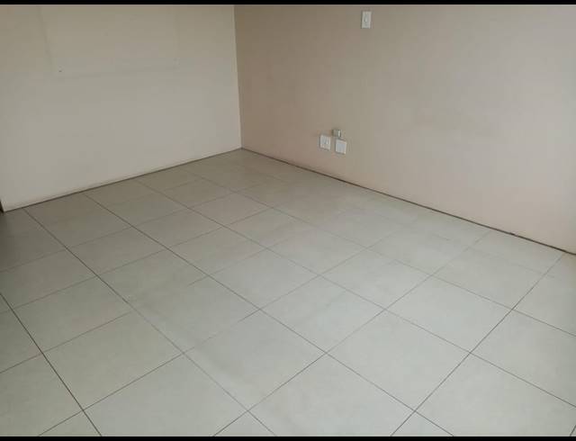 3 BEDROOM APARTMENT TO LET IN POINT WATERFRONT